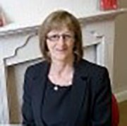 Julie Barnes