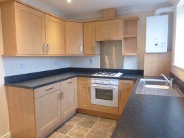 Lady Mantle Close, Hartlepool thumb 3