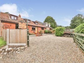 Dereham Road, Mattishall, Dereham photo