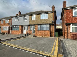 Blackbrook Road, Fareham photo