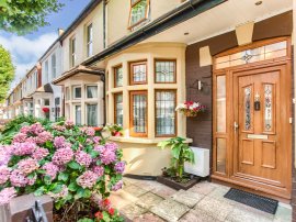 Monmouth Road, London photo