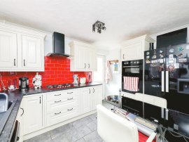 Copper Beech Close, Fakenham thumb 2