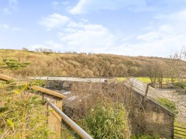 Victoria Mills, Holmfirth thumb 2