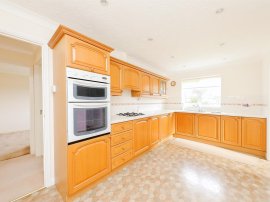 Kingfisher Close, Fakenham thumb 3