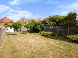 Downlands Avenue, Bexhill-On-Sea thumb 2
