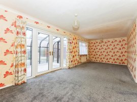Darleydale Drive, Bromborough, Wirral thumb 3