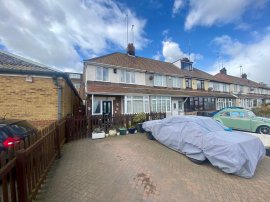 Riverside Road, Gorleston, Great Yarmouth photo