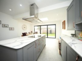 Wristland Road, WATCHET thumb 3