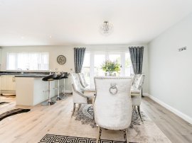 Orchard Gardens, Upwell, Wisbech thumb 3