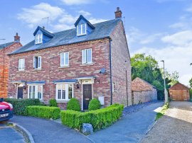Hampton Close, Fenstanton, Huntingdon photo
