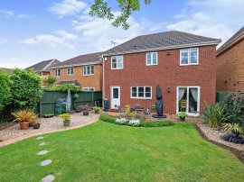 Coulon Close, Irchester, Wellingborough thumb 2