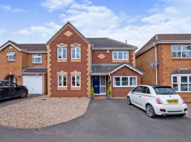 Coulon Close, Irchester, Wellingborough thumb 1