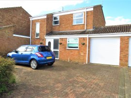 Malvern Drive, Linslade, Leighton Buzzard photo