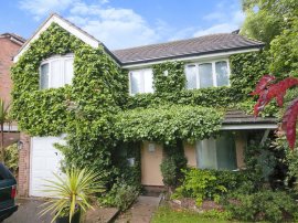 The Acorns, Hailsham photo