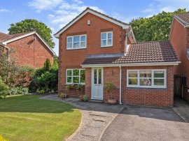 Inglefield Close, BEVERLEY photo