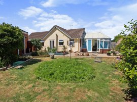 Madden Close, GOSPORT thumb 3