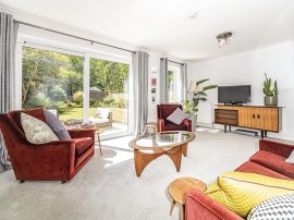 Barham Court, Melbourn, Royston thumb 3