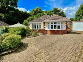 Mersham Gardens, Southampton photo