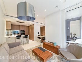Landmark Place, Sugar Quay, EC3R photo