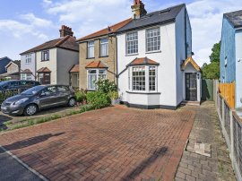 Old Nazeing Road, BROXBOURNE photo