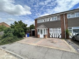 Pinewood Close, STANFORD-LE-HOPE photo
