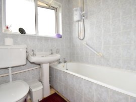 Wheatlands Drive, Countesthorpe, LEICESTER thumb 3