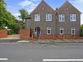 Rushmere Road, Rushmere, Northampton photo