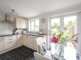 Wheatfield Drive, Tickhill, Doncaster thumb 3