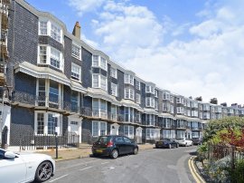 Royal Crescent, Brighton photo
