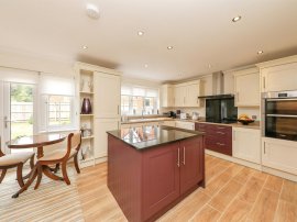 New Sporle Road, Swaffham thumb 3