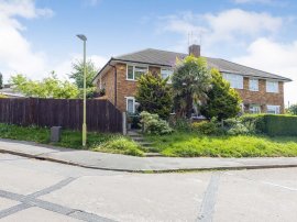 King George Road, Ware thumb 2
