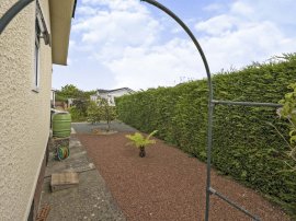 Allington Gardens, Allington, Grantham thumb 2