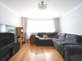 Perseus Place, Waterlooville thumb 2