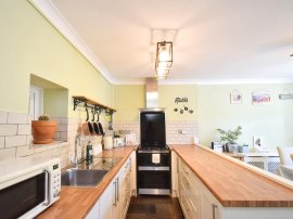 Cuckoo Street, Pantygog, Bridgend thumb 3