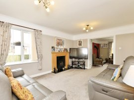 Manor Grove, North Leverton, Retford thumb 3