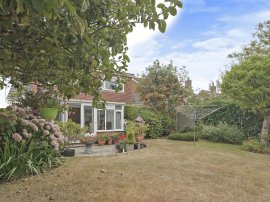 Telscombe Road, Peacehaven thumb 3