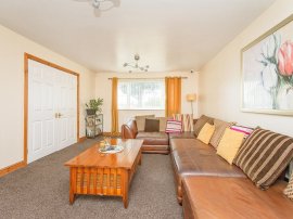 Hillside, Byram, Knottingley thumb 3