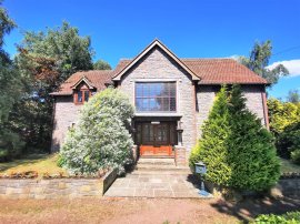Mission Road, Iron Acton, South Gloucesteshire photo