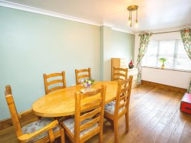 Emral Brook Close, Ruabon, Wrexham thumb 3