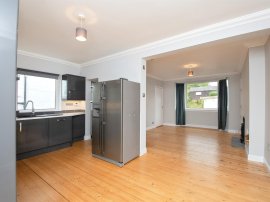 Crosslees Drive, Thornliebank, Glasgow thumb 3