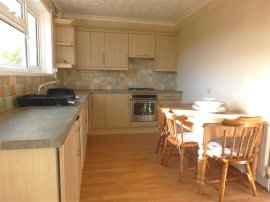 Warfelton Crescent, SALTASH photo