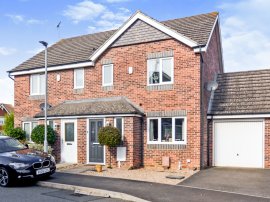 Goodwin Close, Wellingborough thumb 1