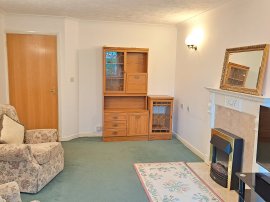 Primley Park View, Alwoodley, Leeds thumb 3