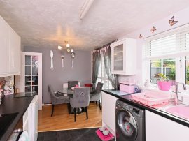 Blackthorn Road, Wymondham thumb 2