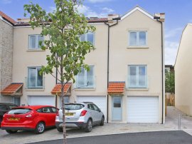 Eastgate Court, Frome thumb 3