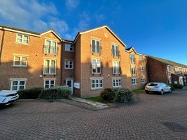 St Andrews Close, WAKEFIELD photo