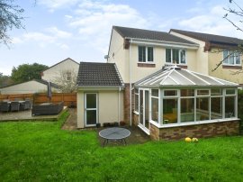 Sycamore Road, Latchbrook, Saltash thumb 3