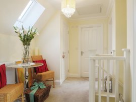 Howson Avenue, Holt thumb 2