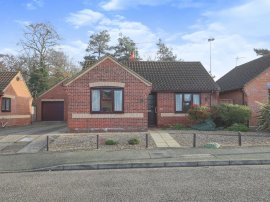 Blackthorn Avenue, Holt photo