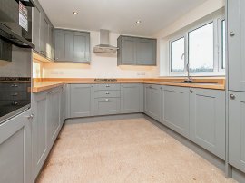 Scossels, Glemsford, Sudbury thumb 3
